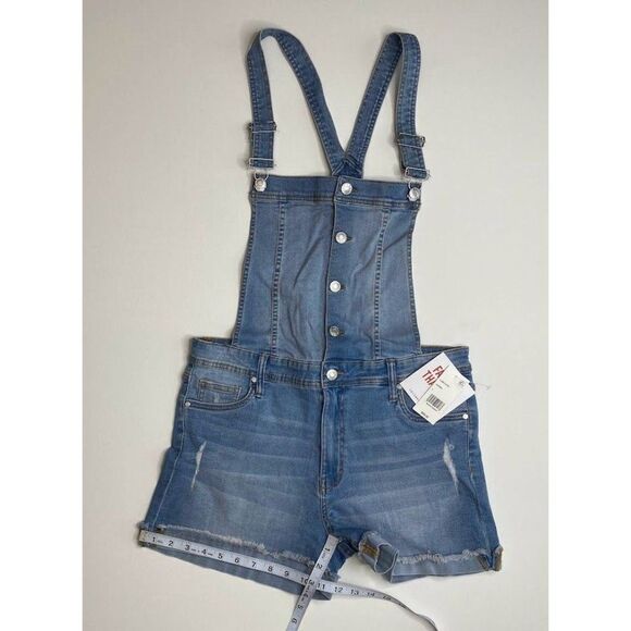 Celebrity Pink Jean Short Overalls Large Juniors'‎ Distressed Faded Stretch NEW - Picture 4 of 10